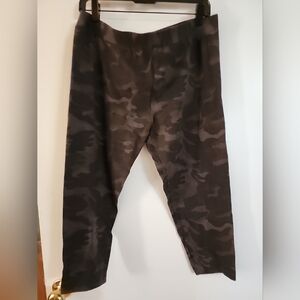 Style & Capri Leggings